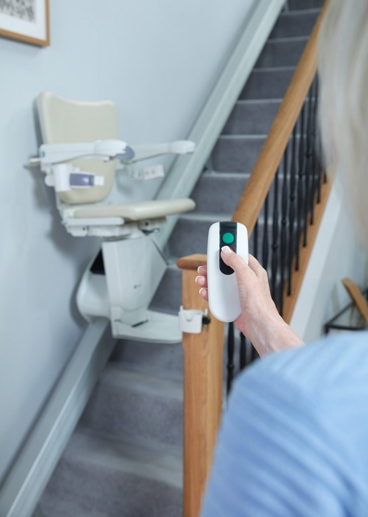 1100-calling-lift-with-remote-2 Stair Lift